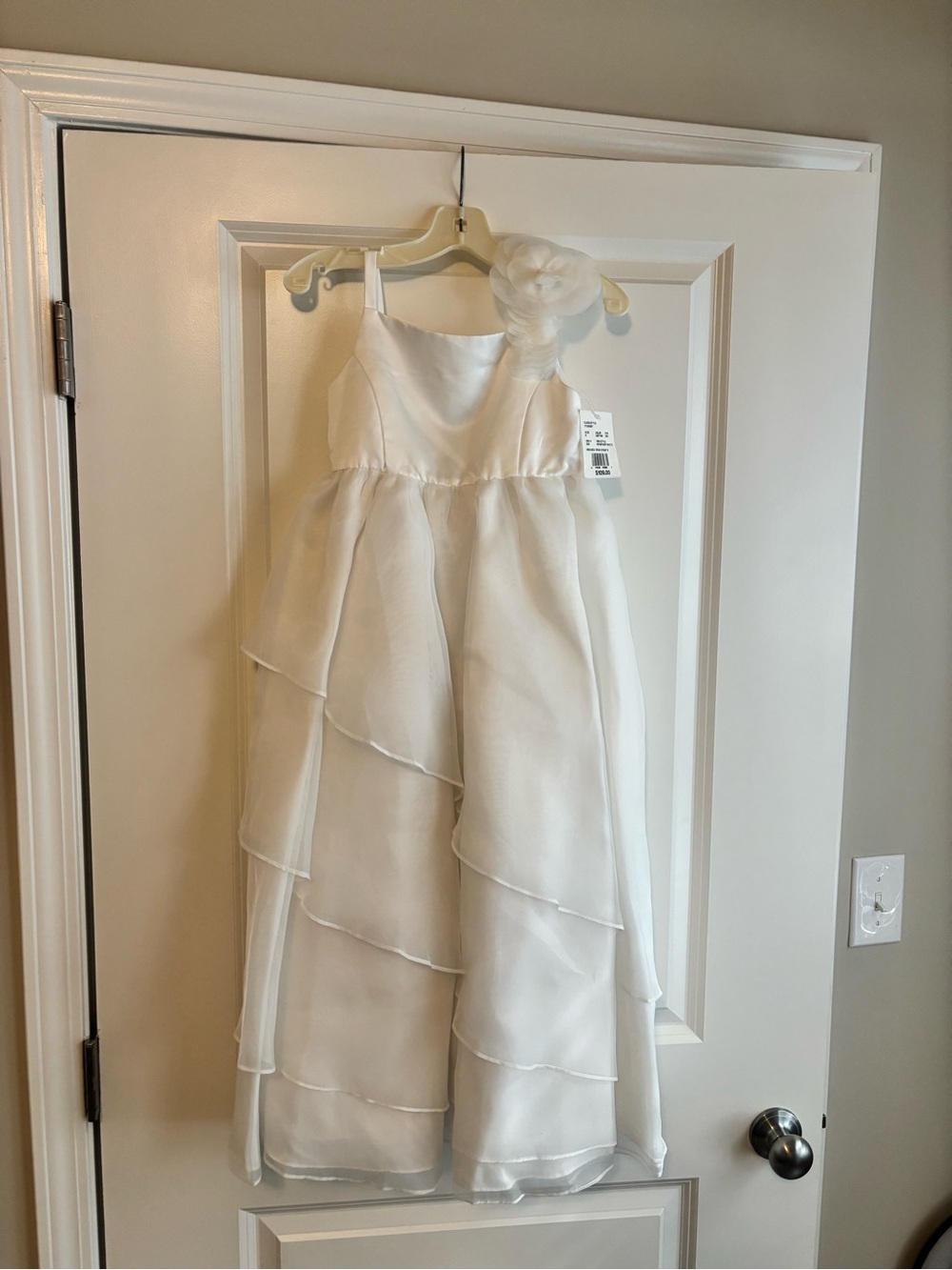 David's Bridal White Girls' Tiered Flower-Shoulder Formal Dress